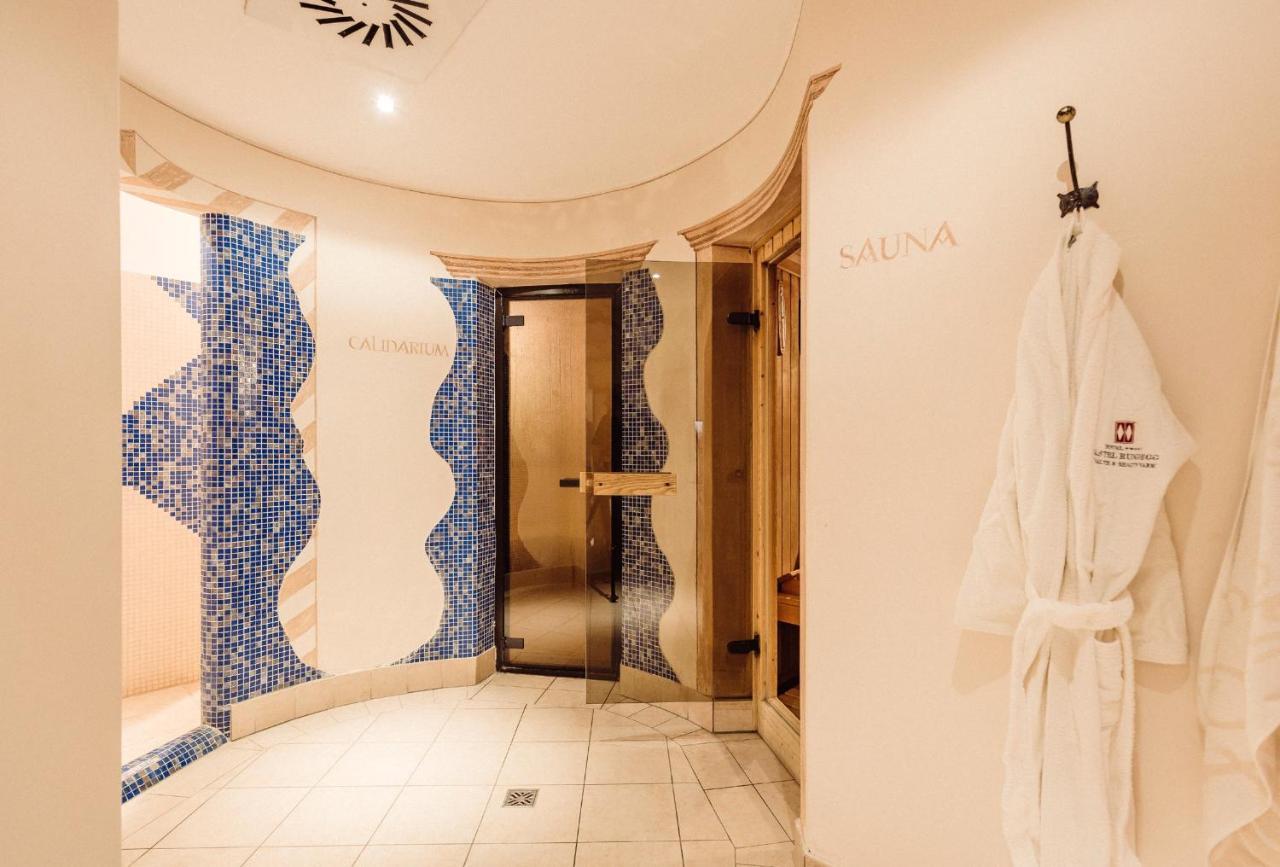 Hotel Castel Rundegg (Adults Only) Merano Exterior foto