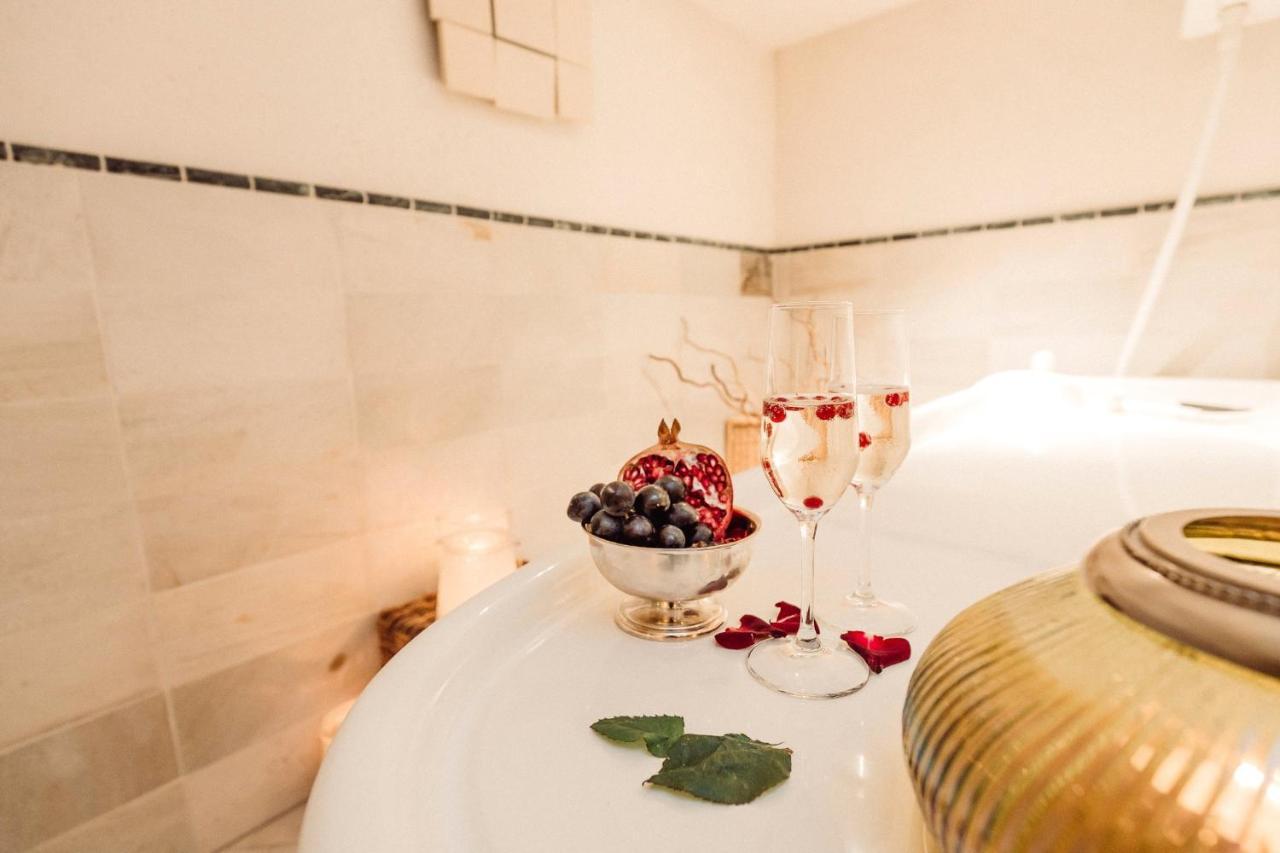 Hotel Castel Rundegg (Adults Only) Merano Exterior foto